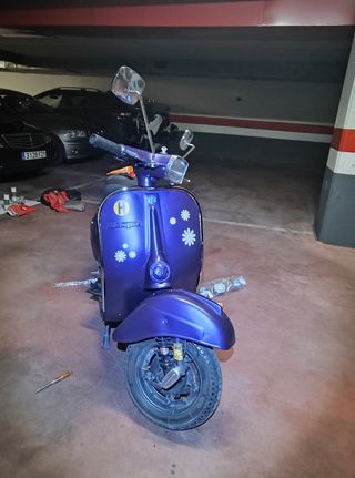 Vespa primavera t3