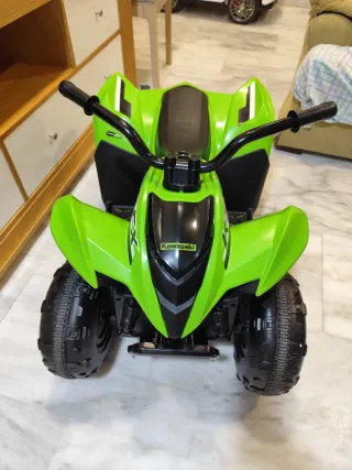 Quad Kawasaki Infantil Verde