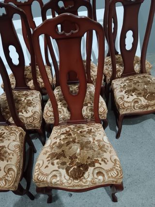 Mesa de comedor con 8 sillas