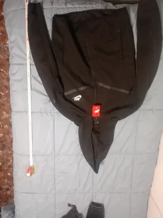 Conjunto Nike Tech Negro Talla S