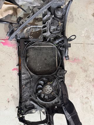 Radiador y ventilador volkswagen passat 2002