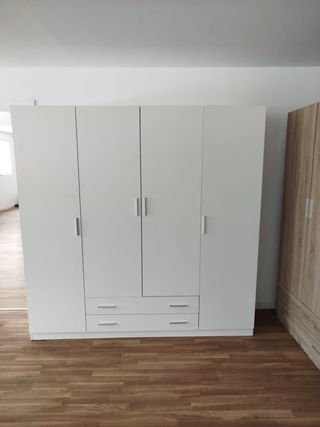 Armario modular 3 puertas y 2 cajones