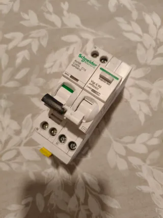 Interruptor Automático + Diferencial