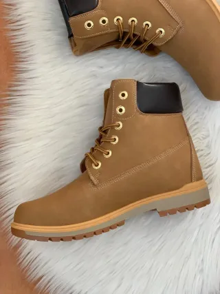 Botas hombre. Número 41