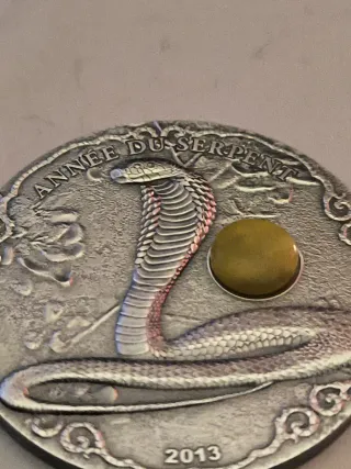Moneda 2 oz 1500 Francos Cobra con Gema 2013
