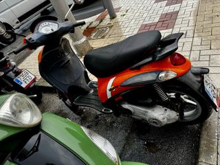 Piaggio Liberty 125cc Scooter