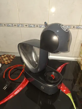 Cafetera Dolce Gusto Negra