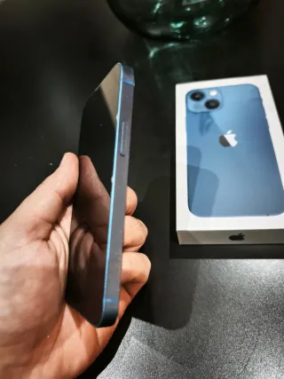 iPhone 13 mini azul