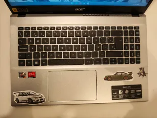 Acer Aspire 3 Ryzen 7 16GB RAM 512GB SSD