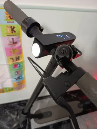 Patinete Eléctrico Negro