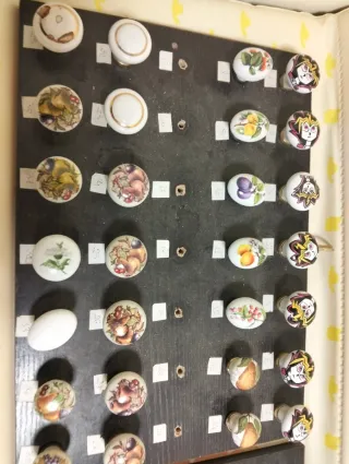 Pomelli Ceramica Decorati Frutta e Personaggi