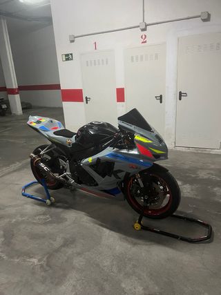 Carenado Suzuki GSXR K8