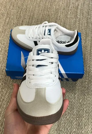 Adidas Samba Blancas/Negras Talla 38