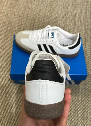 Adidas Samba Blancas/Negras Talla 38
