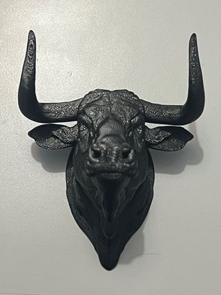 Cabeza de Toro Decorativa 4-6cm