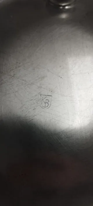 Cuenco metálico vintage decorado