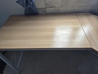 Mesa esquinera (escritorio en forma de L)