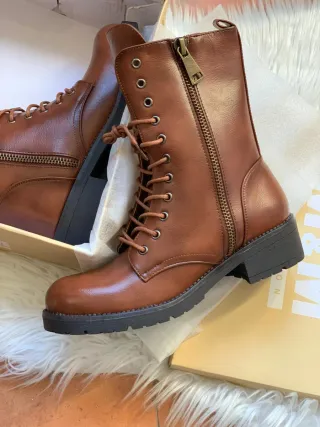 Botas marrones mujer. Número 36