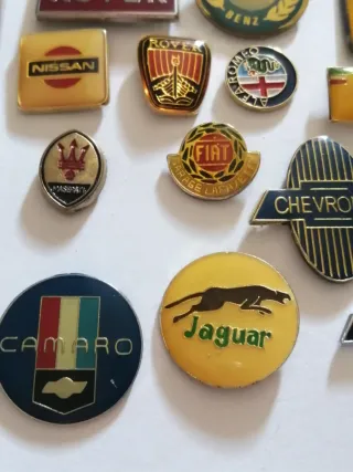 Pins marcas de coches internacionales Colección