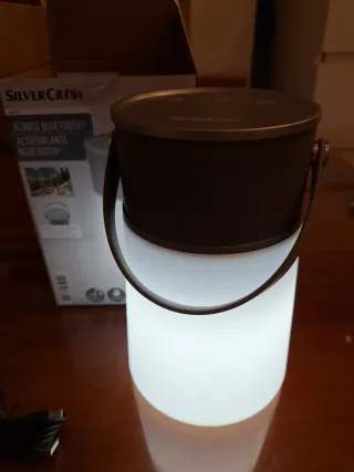 Altavoz Bluetooth SilverCrest con Lámpara