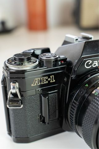 Cámara analógica Canon AE-1