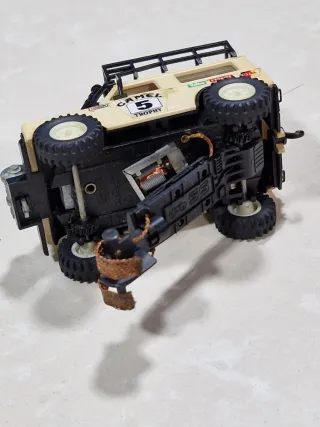Scalextric Land Rover Camel Trophy STS