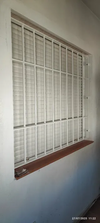 Puertas, rejas y barandas de hierro a medida