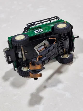 Scalextric Land Rover Camel Trophy STS