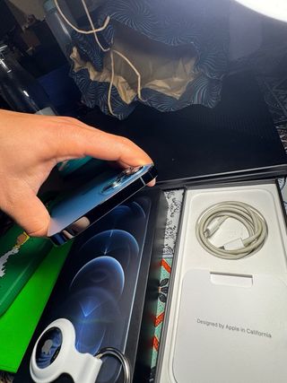 iPhone 12 Pro Max Blu