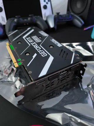 Tarjeta Gráfica RTX 3050 EX 8GB KFA2