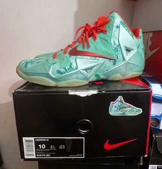 Nike Lebron XI Christmas Talla 44
