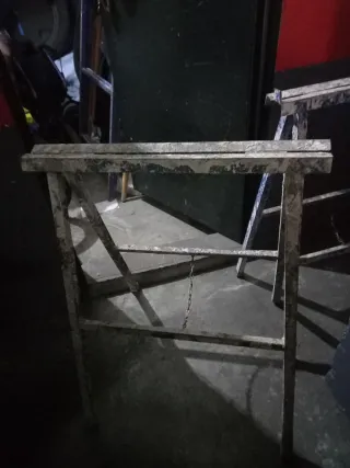 Borriquetas metálicas robustas