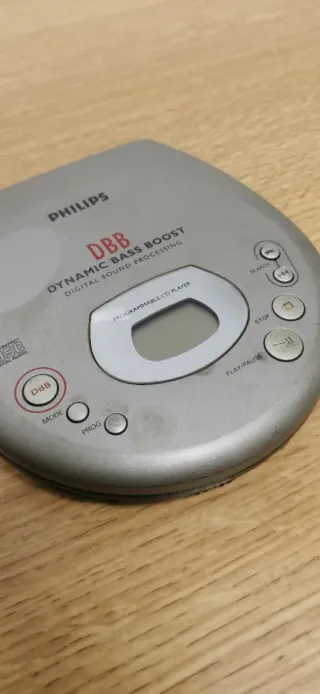 Discman Philips DBB Portátil