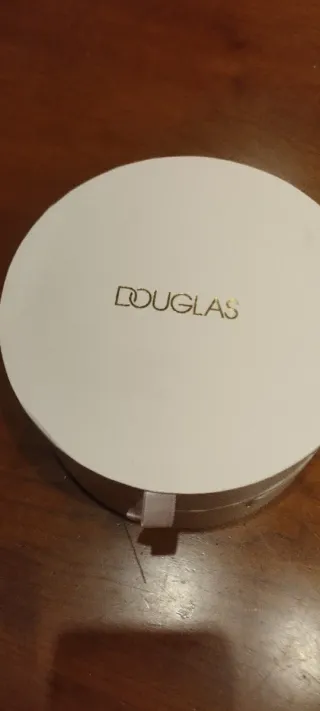 -% Cofre Maquillaje Douglas Nuevo a estrenar.