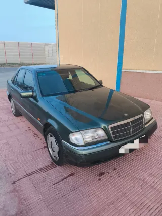 Mercedes-Benz Clase C 1995