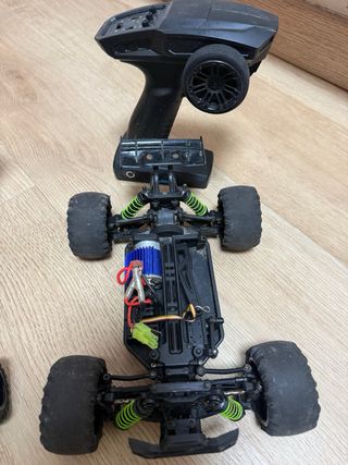 Lote 3 RC 3 Overmax y 1 himoto spino para reparar!