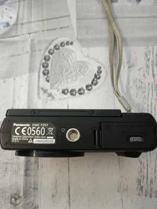 Cámara Lumix Negra