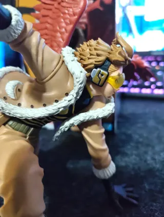 Figura Hawks My Hero Academia Vol.19