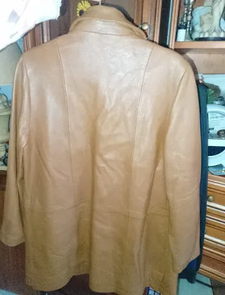Chaqueta de piel beige talla 44
