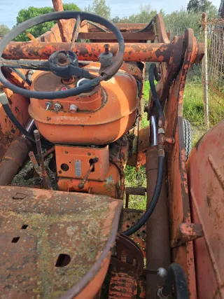 Tractor Ebro 55 romero