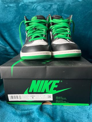 Air Jordan Retro 1 Lucky Green