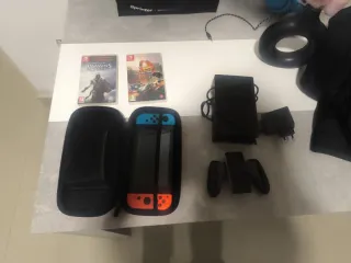 Nintendo Switch + Accesorios y Juegos