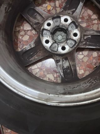Llanta de coche SEAT LEON