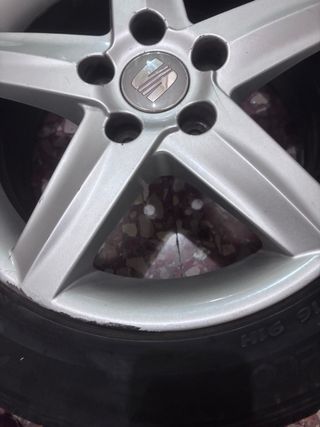 Llanta de coche SEAT LEON