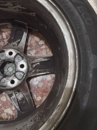Llanta de coche SEAT LEON