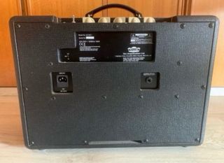 Amplificador VOX AC10C1