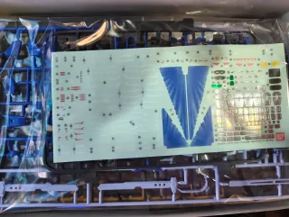 RG 1/144 Destiny Gundam Zgmf-x42s