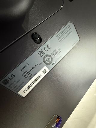 Monitor LG Ultragear 32 4K 144Hz