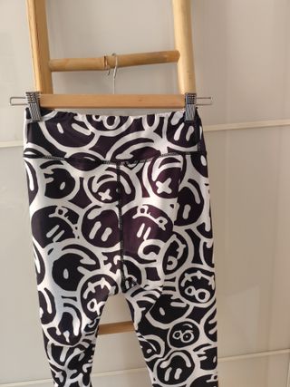 Leggings deportivos Caritas