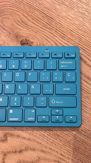 Teclado inalámbrico Bluetooth Azul SilverHT